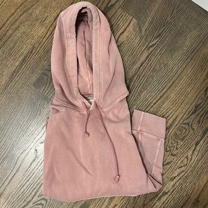 Tna Aritzia Boyfriend Sweatshirt